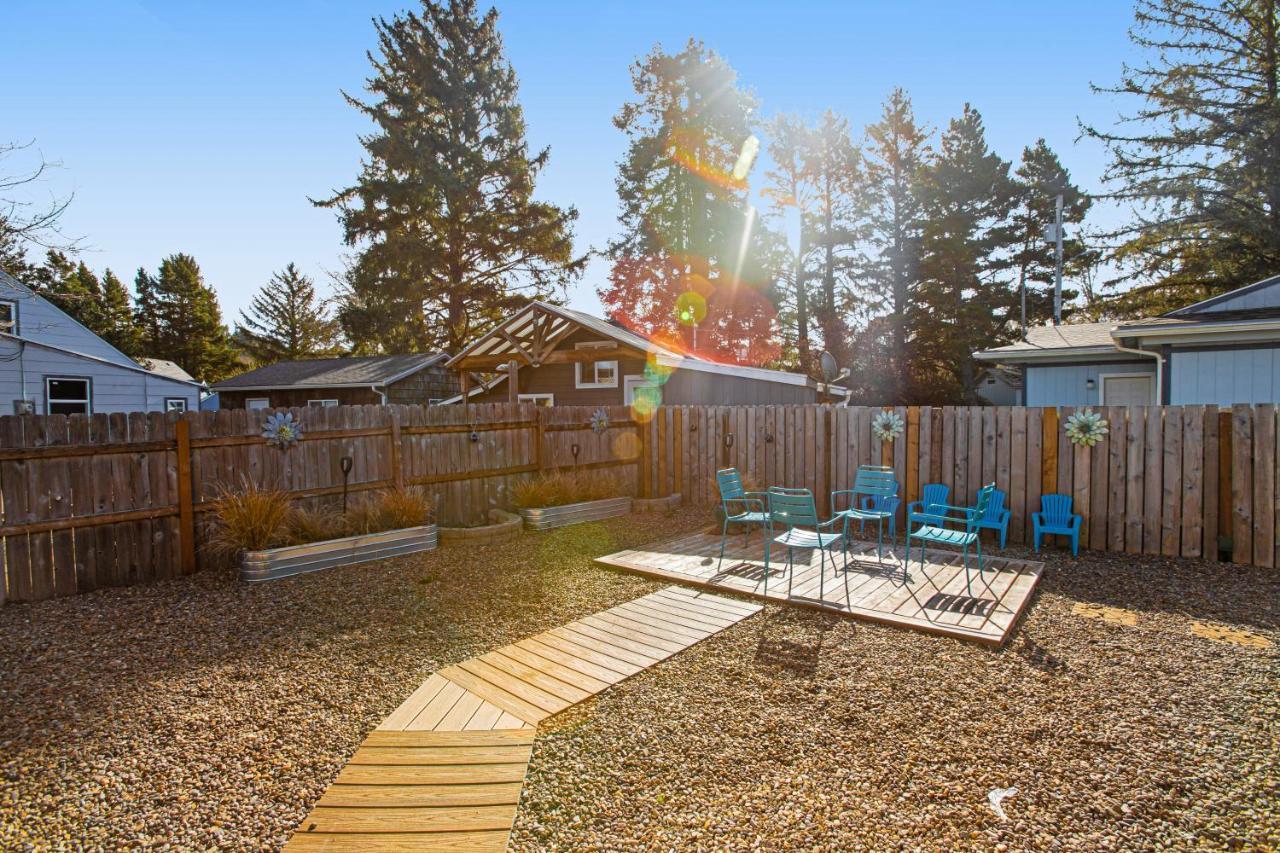 Villa Siletz Bay Getaway Lincoln City Exterior foto